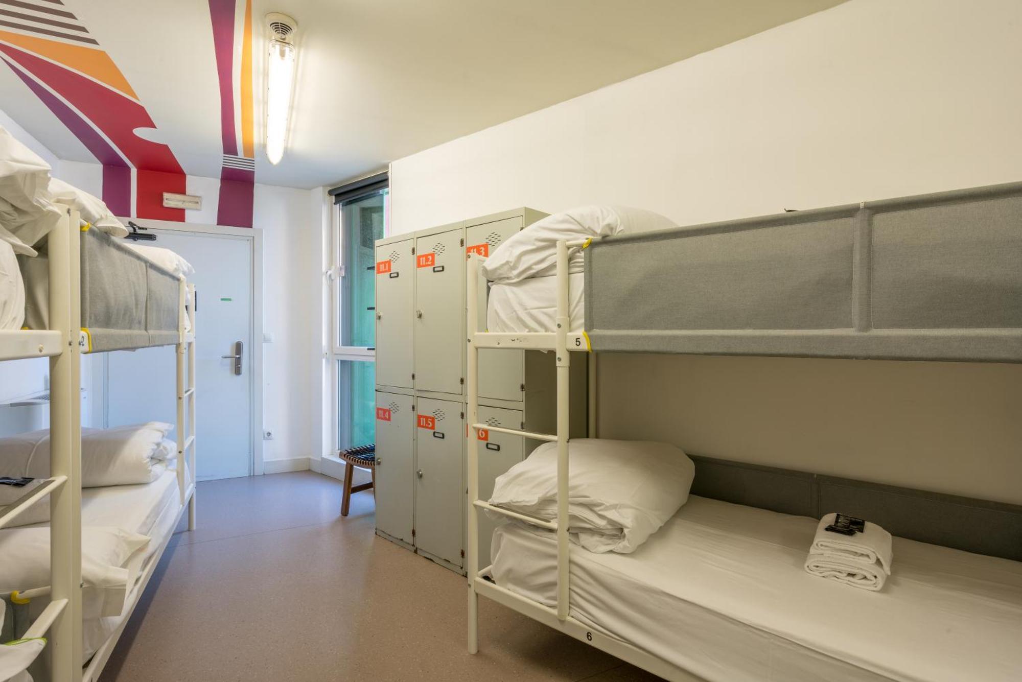 Ganbara Hostel Bilbao Exteriör bild